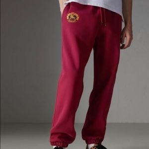 NWT Burberry Sweatpants Jogger Pants L Crest Logo Burgundy